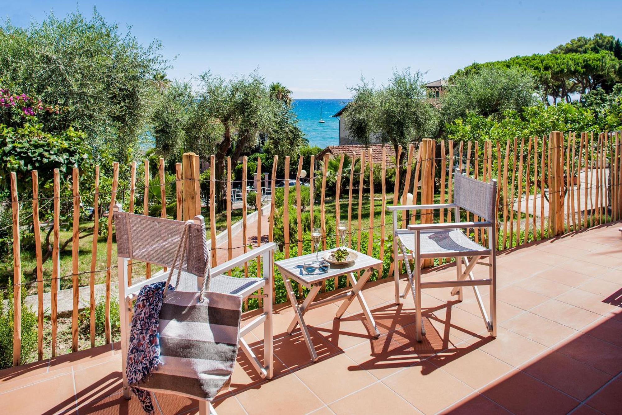 Moresco Hotel 3*