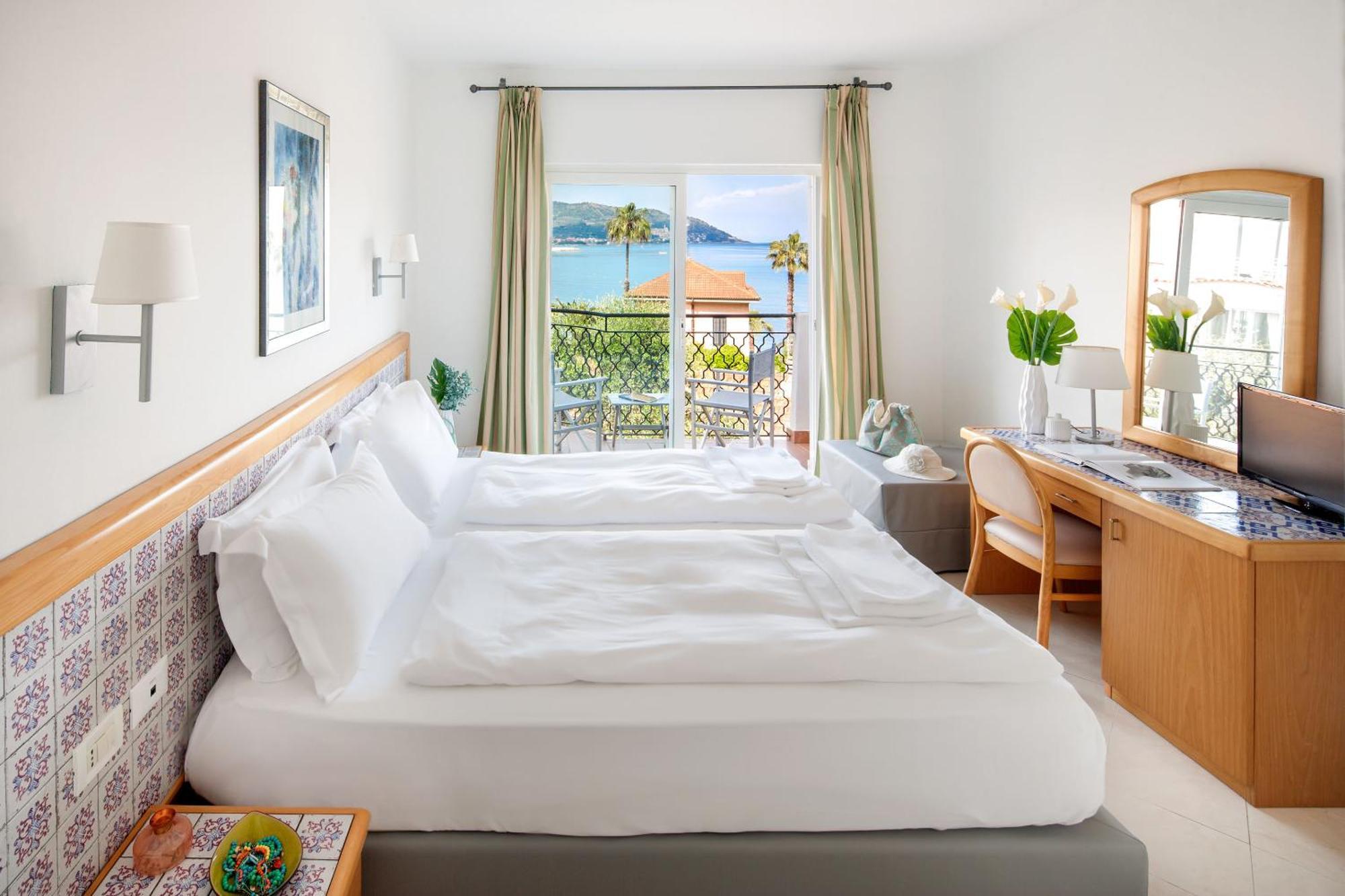 Moresco Hotel Diano Marina
