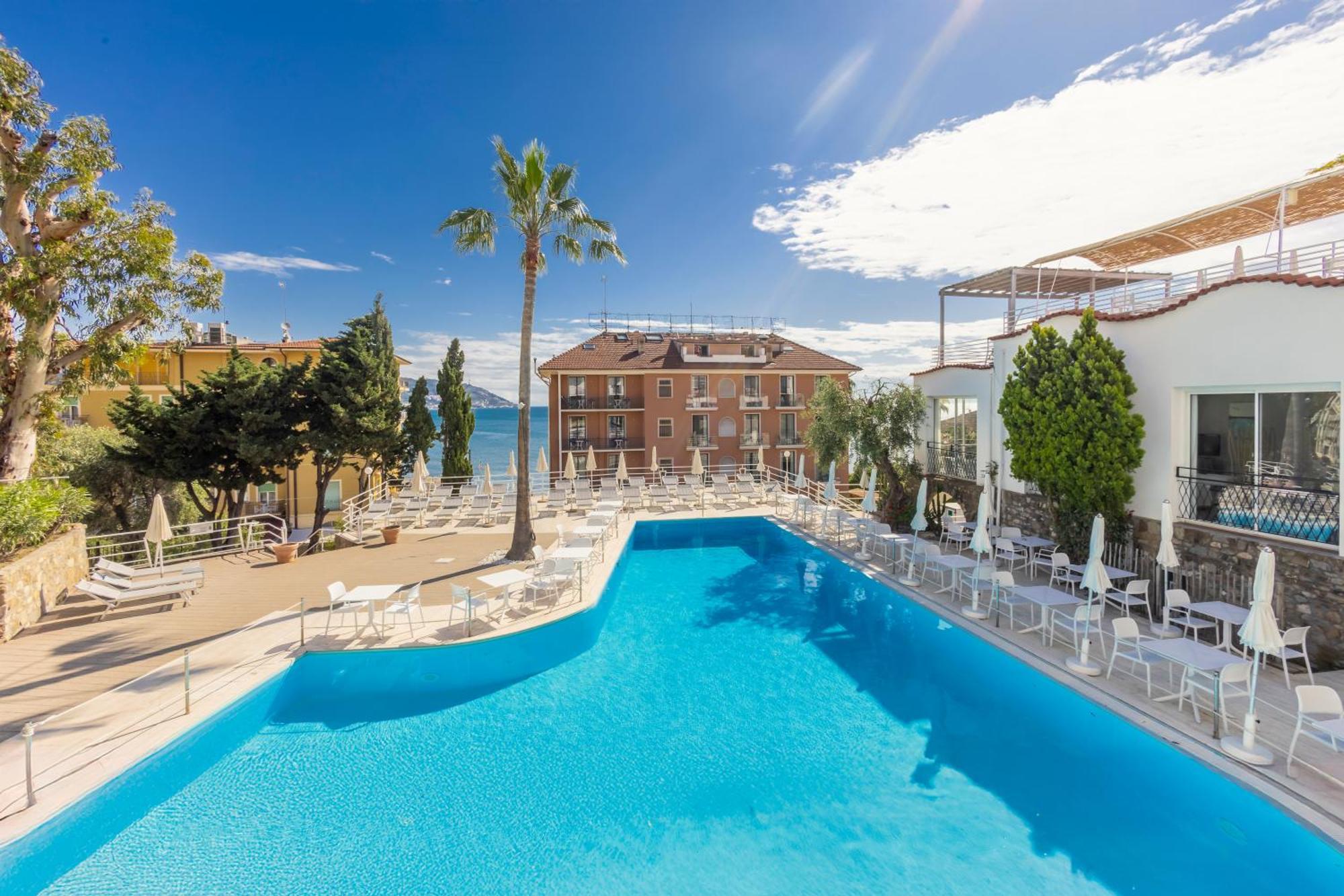 Moresco Hotel