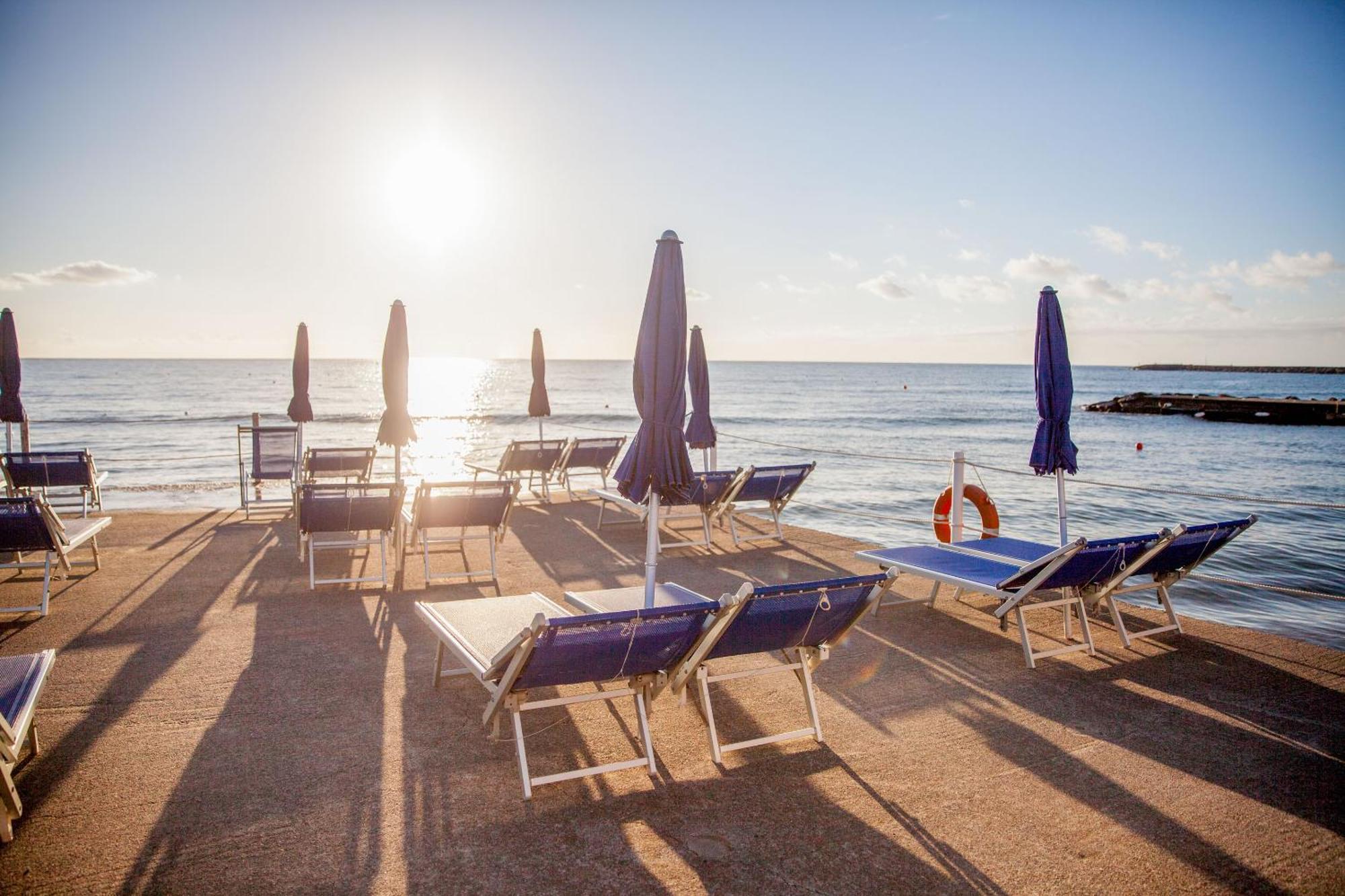 Moresco Hotel